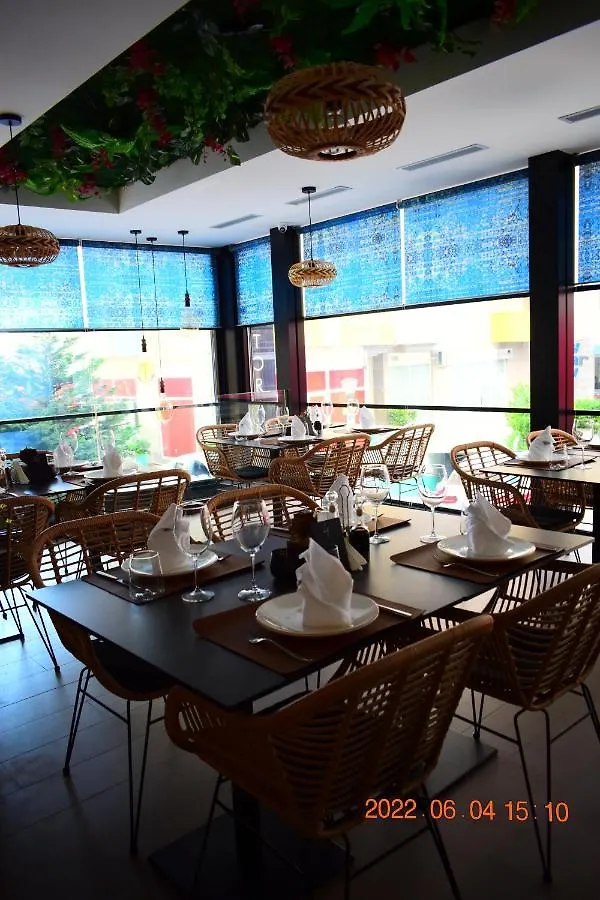Carpe Diem Apartments-Hotel Shëngjin