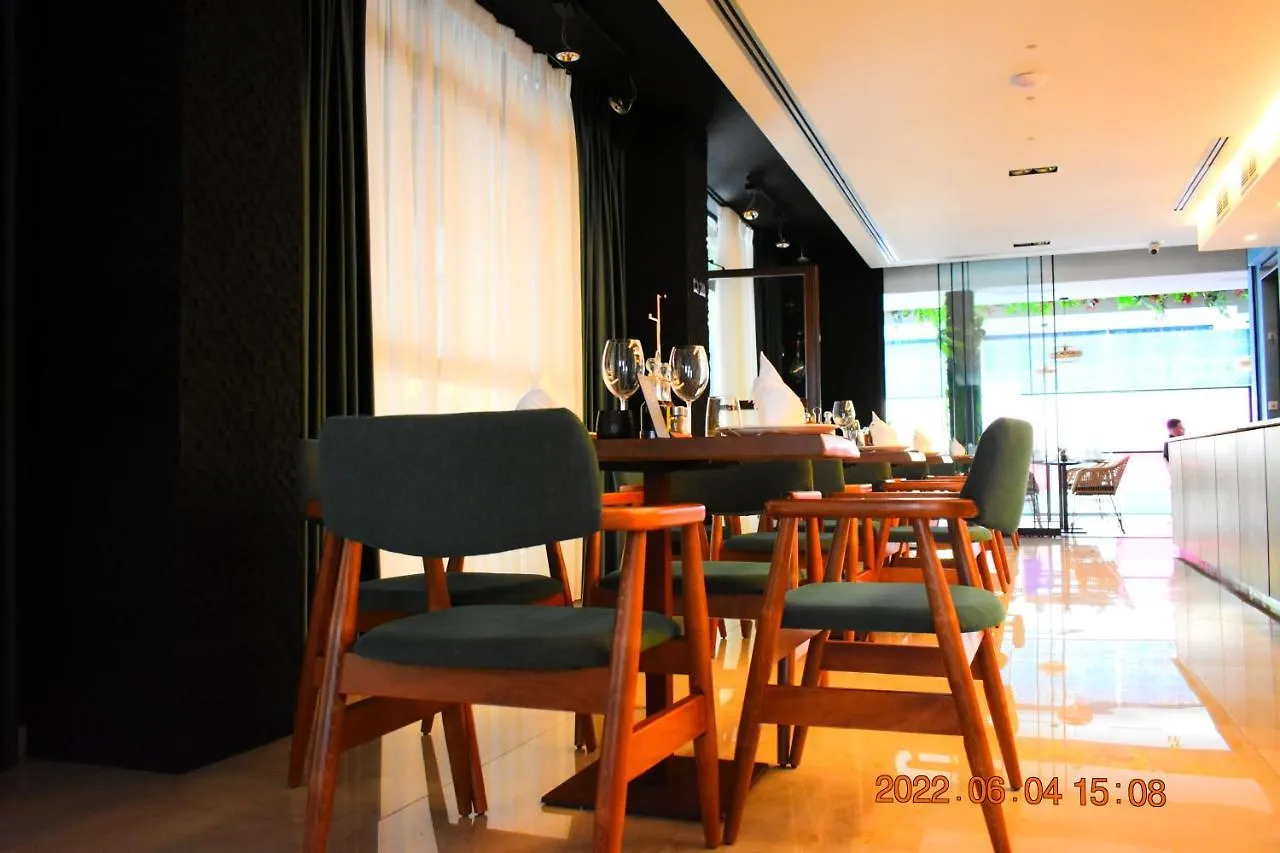 Carpe Diem Apartments-Hotel Shengjin 0*,